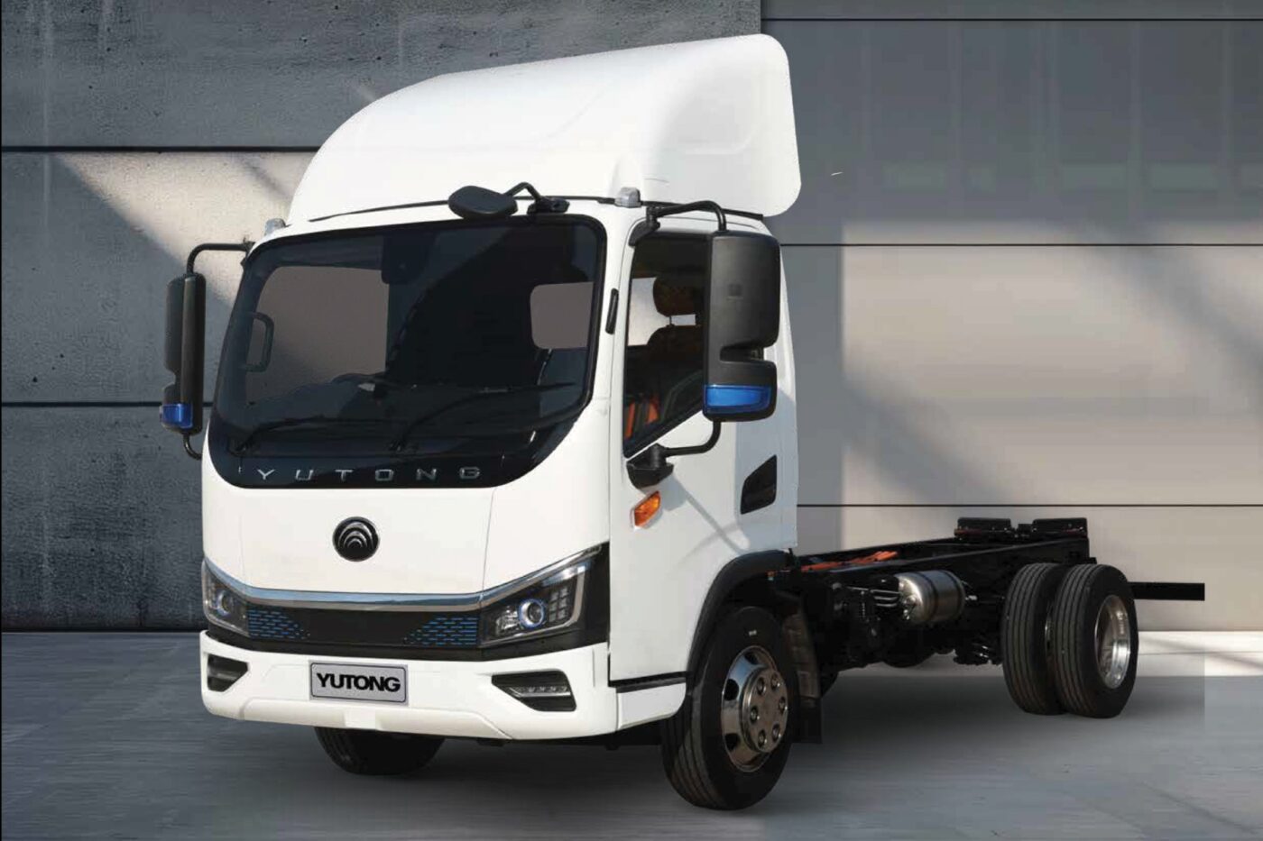 Yutong electric truck uk cropped