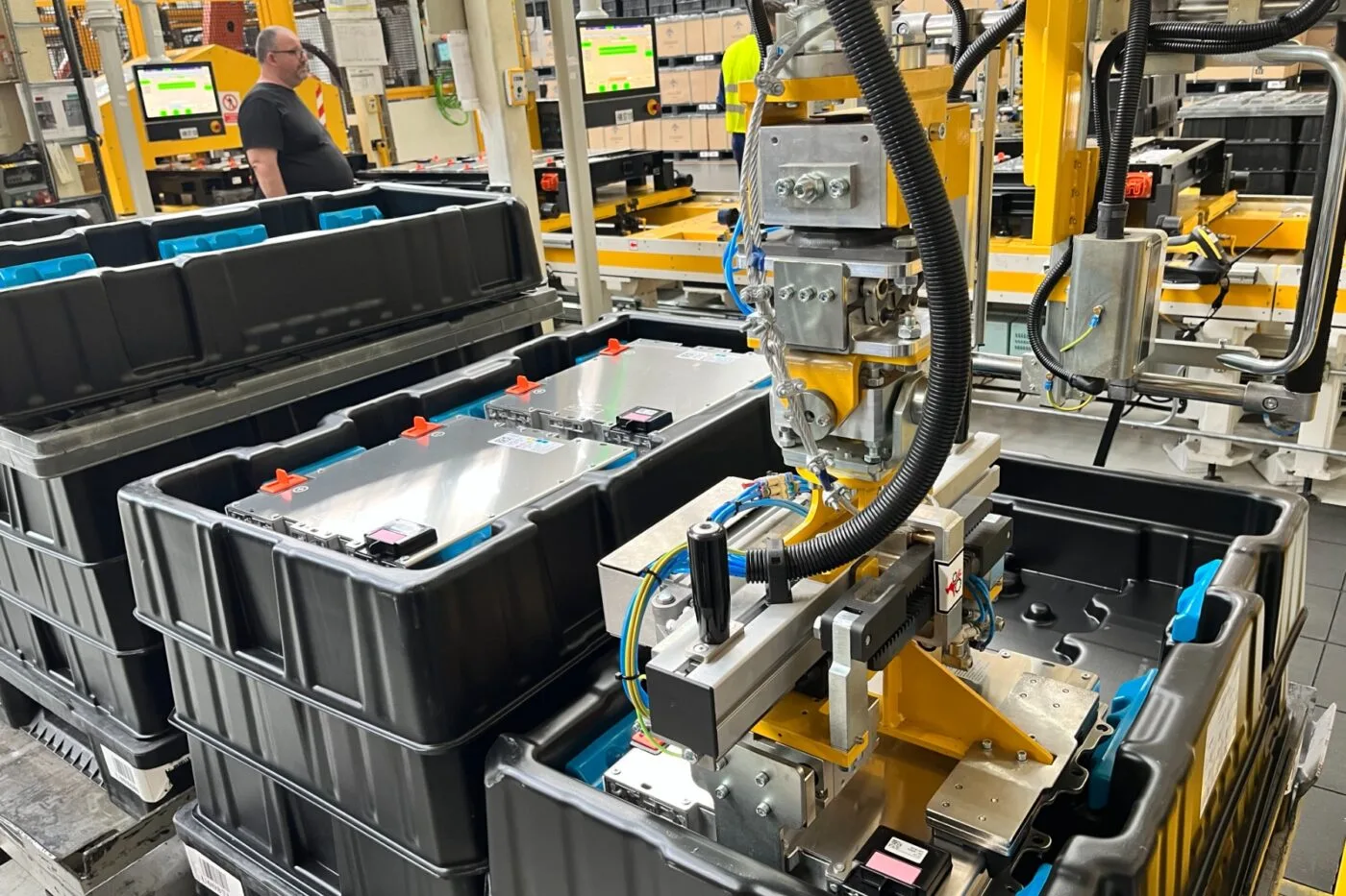 ford otosan craiova 2025 batteries 14 cropped ford otosan craiova 2025 batteries 14 cropped