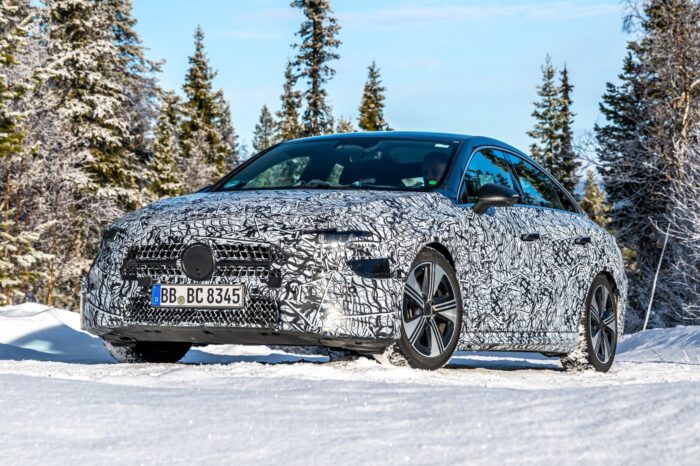 Mercedes benz cla prototipo min