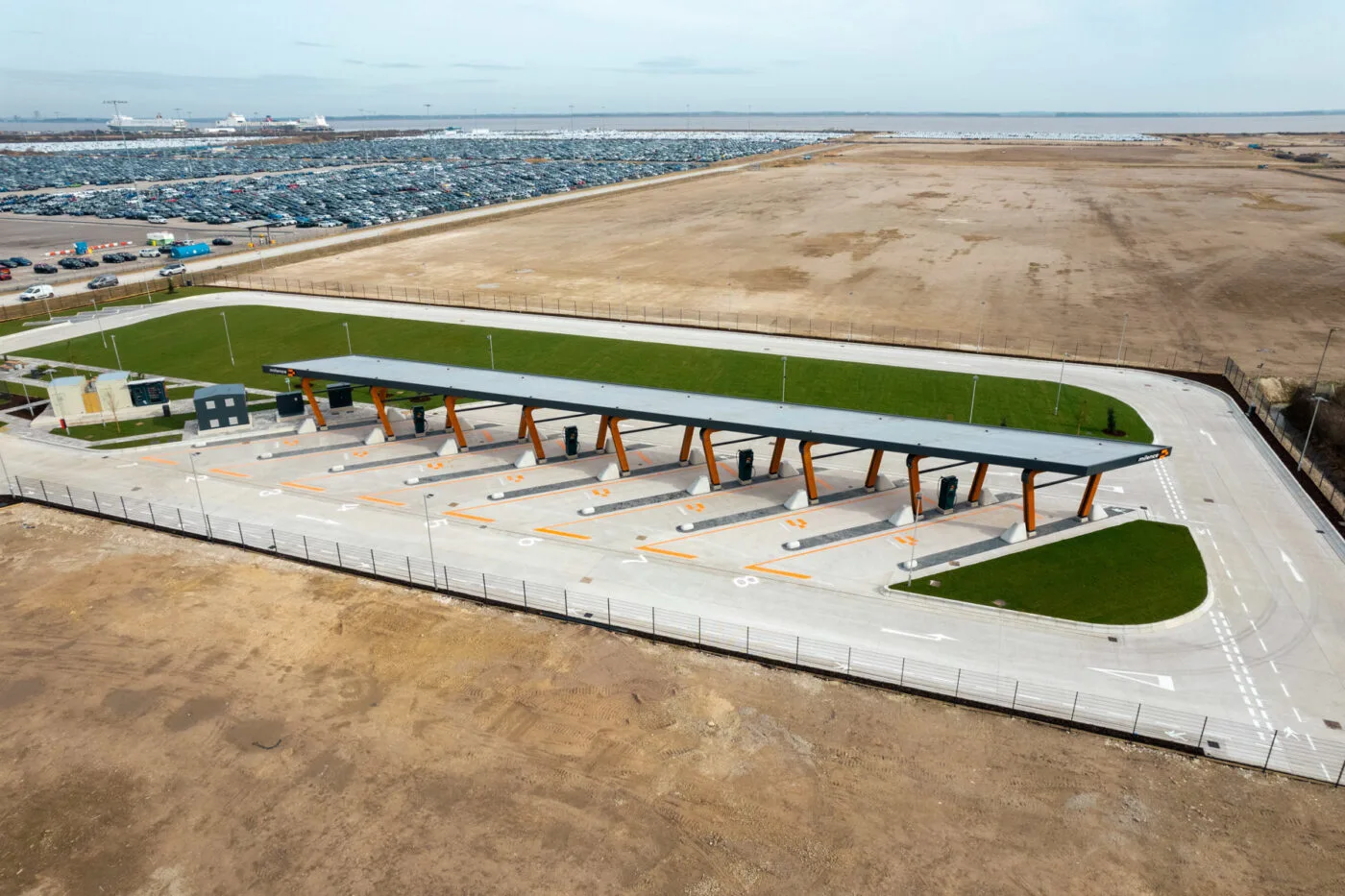 milence uk immingham ladestation 2025 1 milence uk immingham ladestation 2025 1