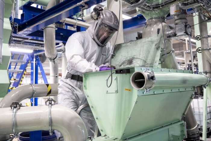 Porsche high voltage battery recycling