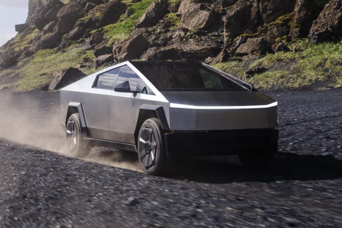 Anverso del cibercamión Tesla