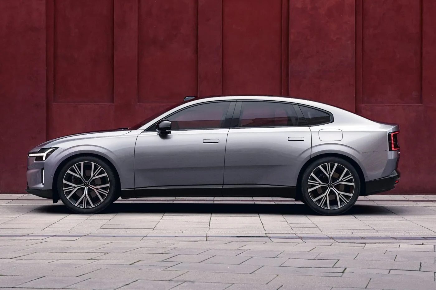 volvo es90 2025 04 min volvo es90 2025 04 min