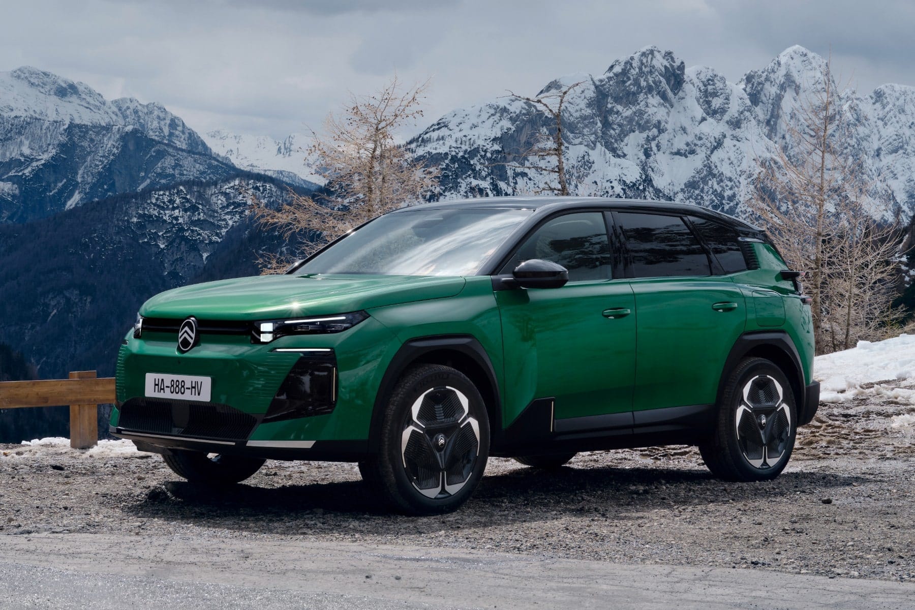 Citroën e-C5 Aircross qualifies for UK’s £3,750 Electric Car Grant - electrive.com