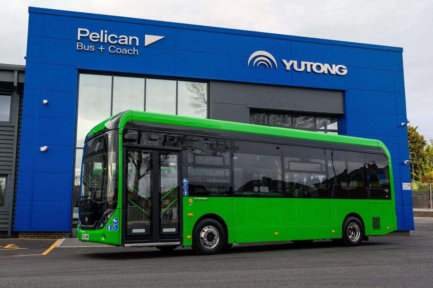 Image: Pelican Bus + Coach