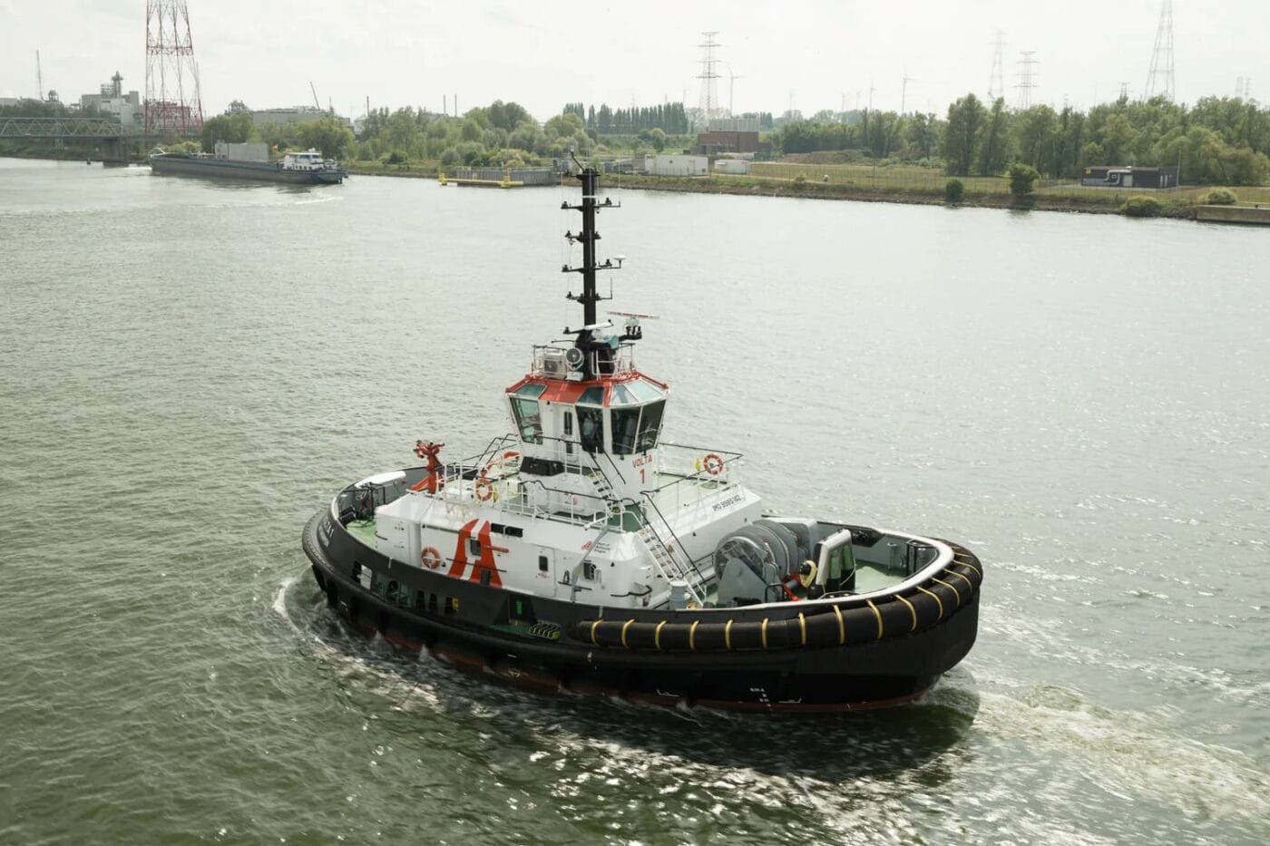 Electric tugboat damen shipyards port antwerp bruges