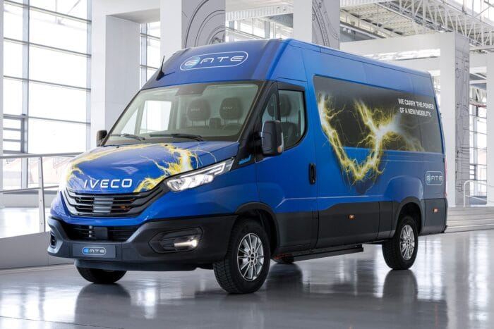 Iveco edaily transportador eléctrico puerta min