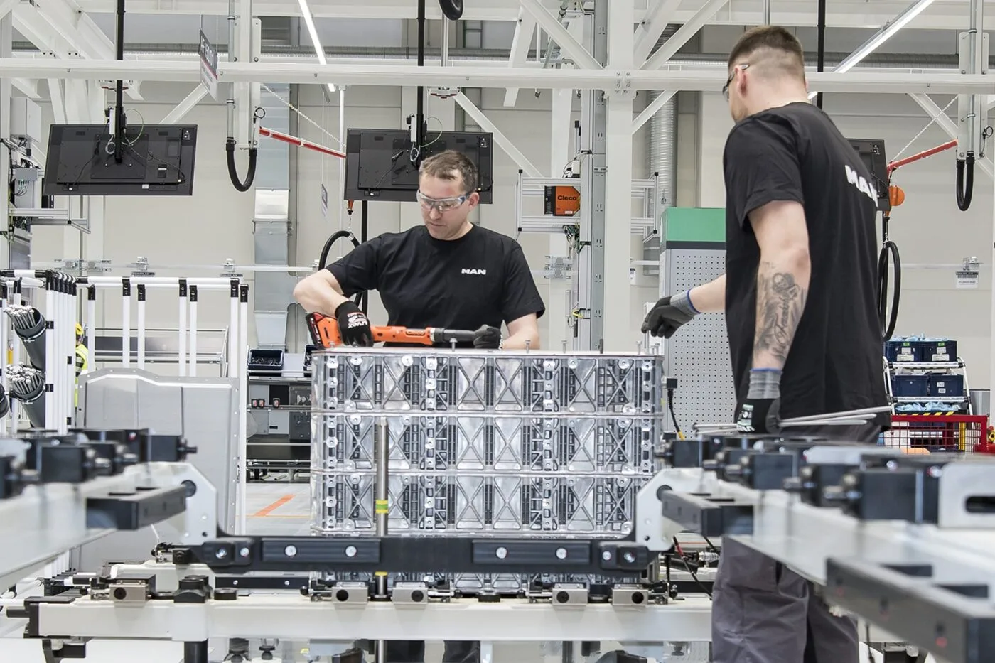 man batterieproduktion producción de baterías nuernberg 2025 01 min man batterieproduktion producción de baterías nuernberg 2025 01 min