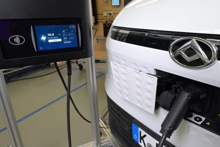 Maxus edeliver amibox charging station bidirectional charging v2g