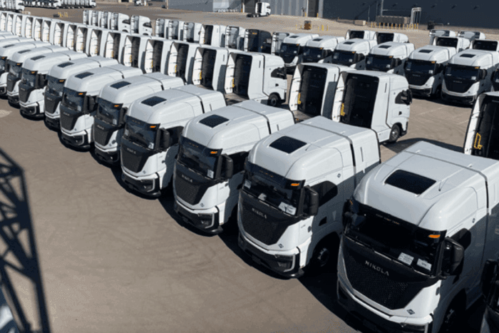 Nikola tre fcev auction hydrogen trucks