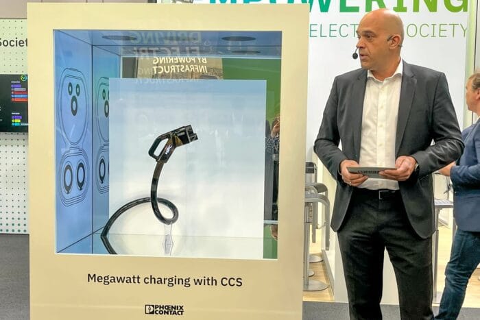 Phoenix contact charx connect professional ccs power2drive