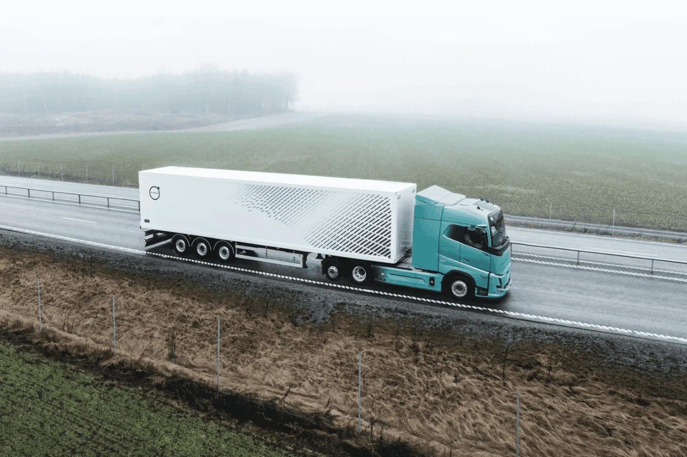 volvo trucks fh aero electric 2025 4 1400x933 1 volvo trucks fh aero electric 2025 4 1400x933 1