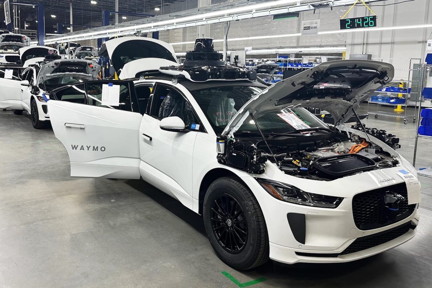 Waymo asamblea general jaguar ipace robotaxi