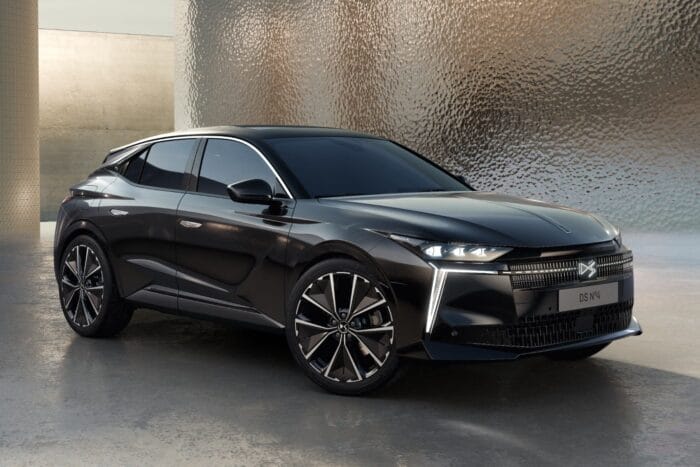 Ds automóviles ds n4 min