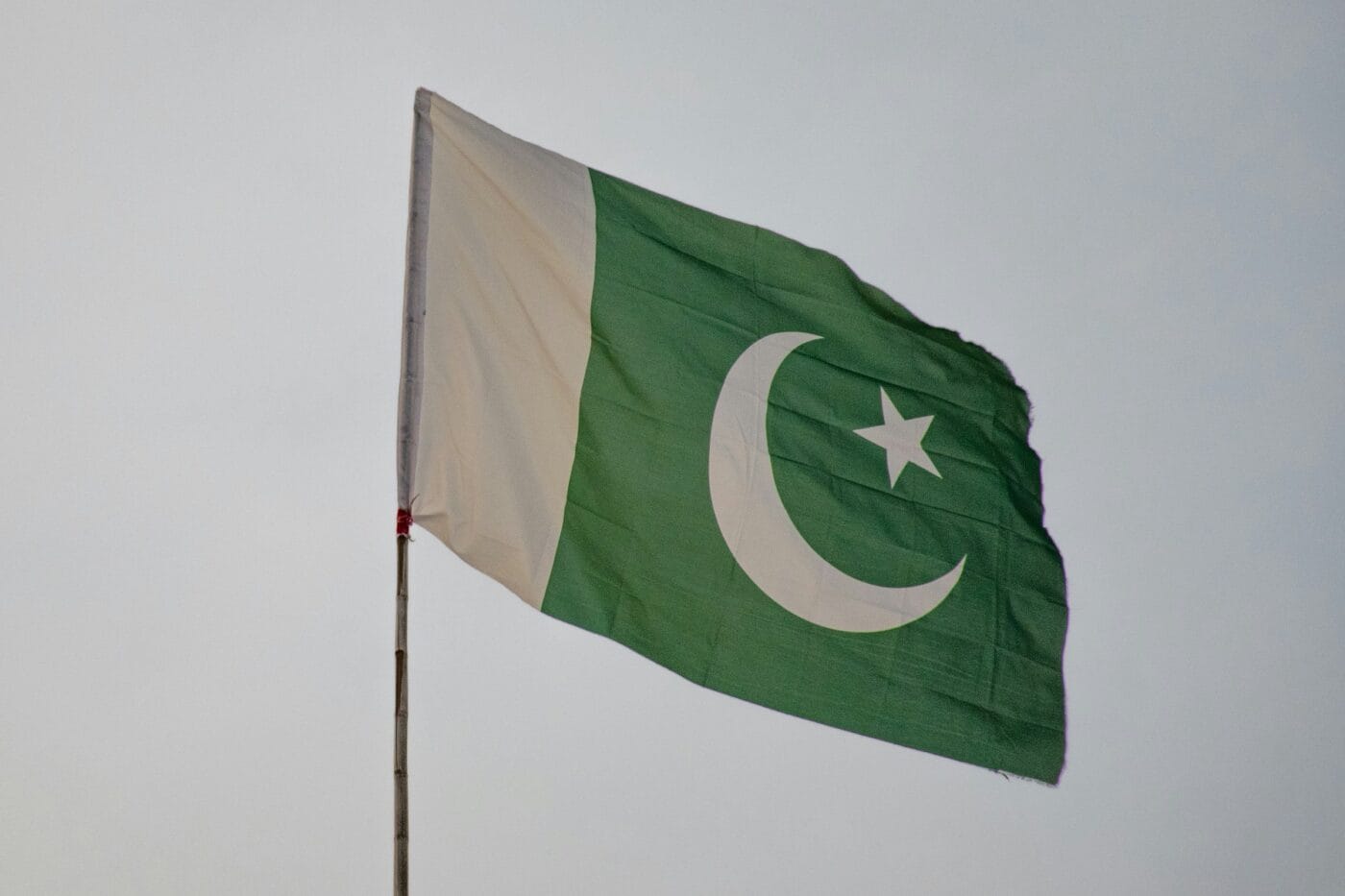 Pakistán bandera bandera unsplash hamid roshaan