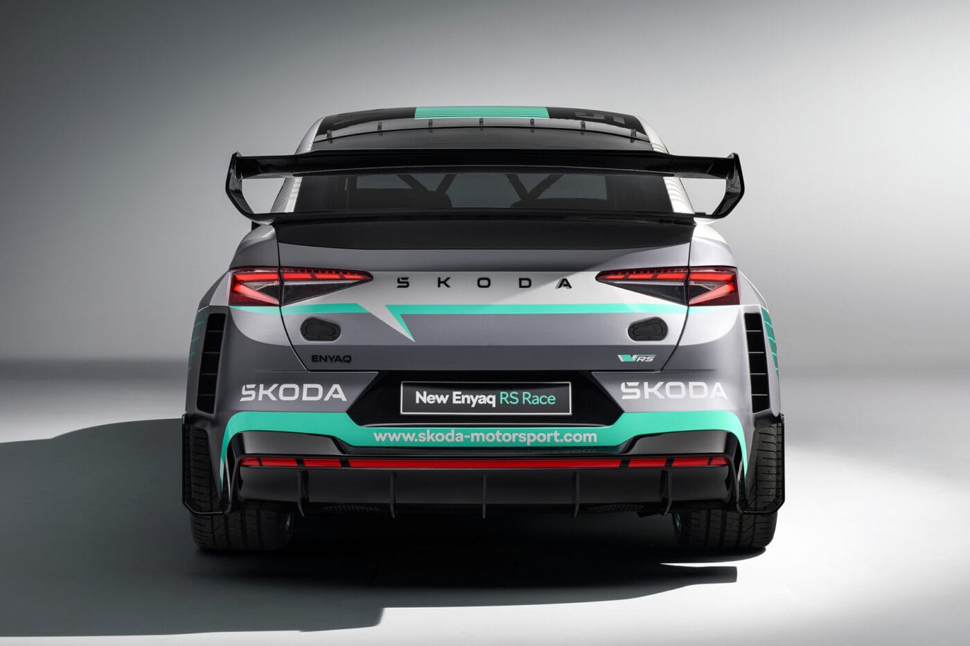 skoda enyaq rs race 2025 4 skoda enyaq rs race 2025 4