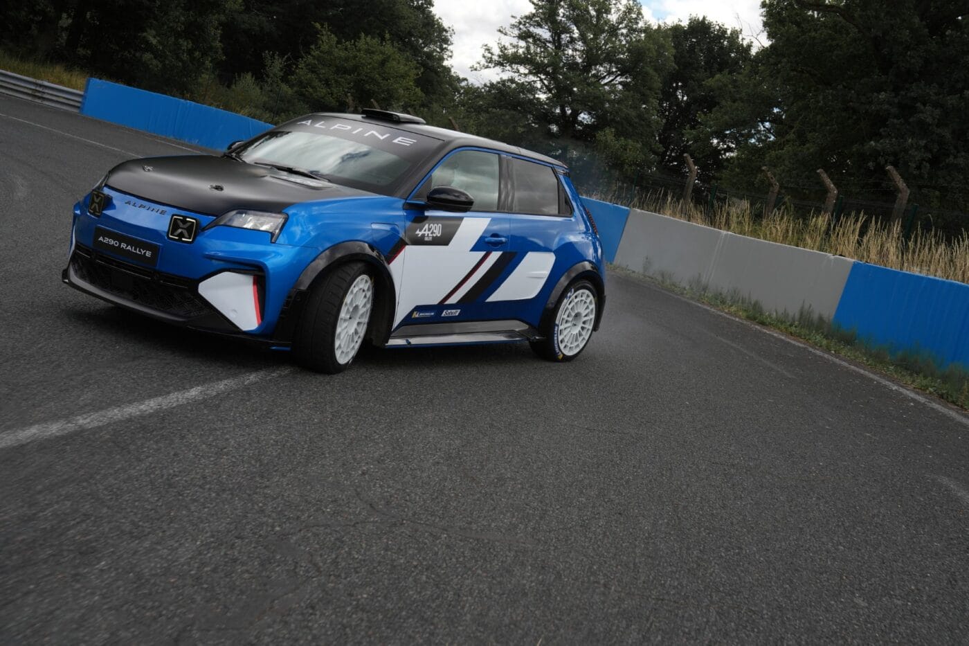 alpine a290 rallye edition 2025 03 alpine a290 rallye edition 2025 03