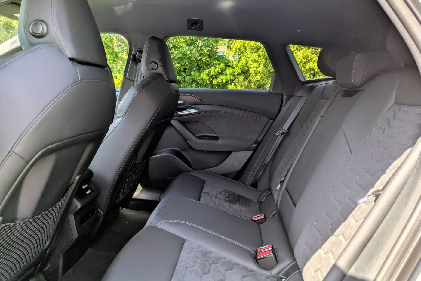 audi a6 avant e tron test cms 2025 09 audi a6 avant e tron test cms 2025 09
