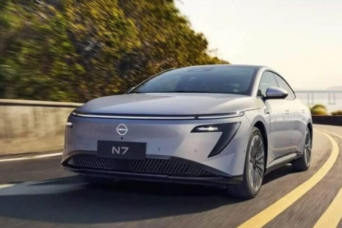 Dongfeng nissan n7 china