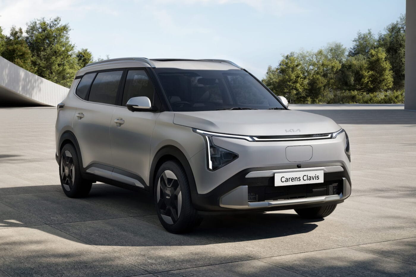 India kia carens clavis bev