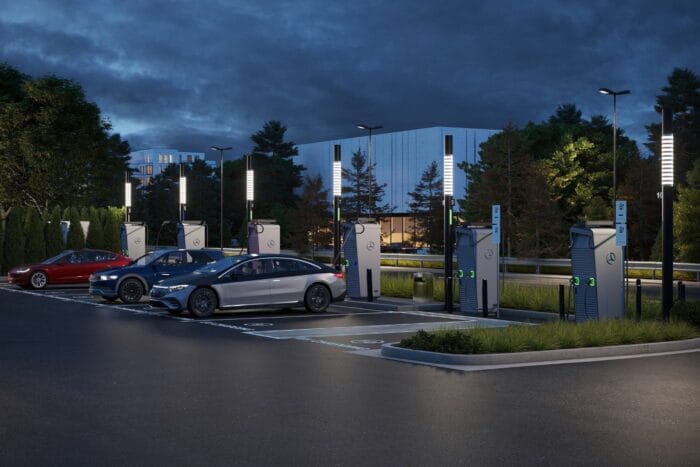 Mercedes benz carga de alta potencia estados unidos estaciones de carga hpc recortada