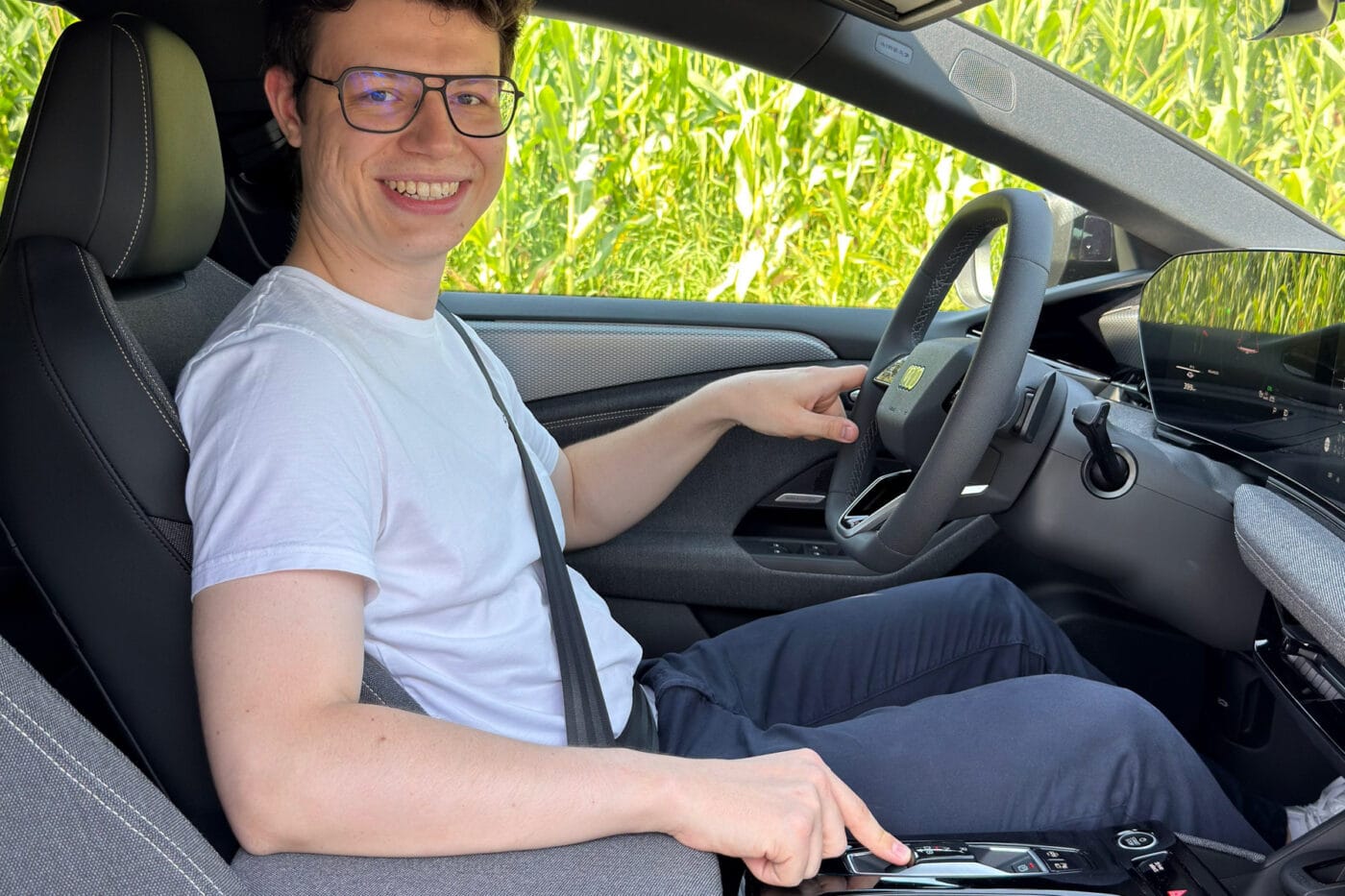 audi a6 sportback e tron fahrbericht robin engelhardt 2025 06 audi a6 sportback e tron fahrbericht robin engelhardt 2025 06
