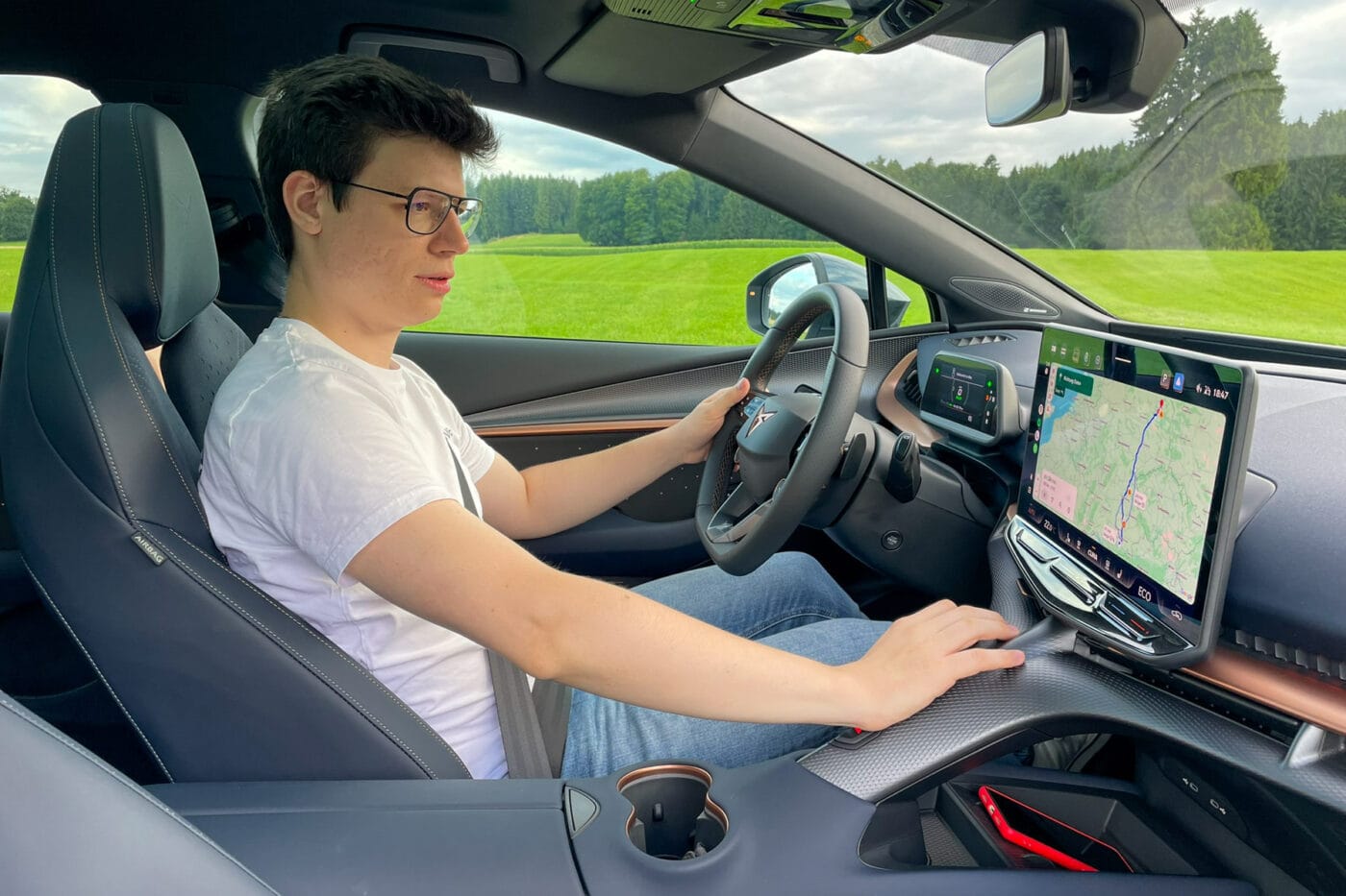cupra tavascan fahrbericht robin engelhardt 2025 07 cupra tavascan fahrbericht robin engelhardt 2025 07