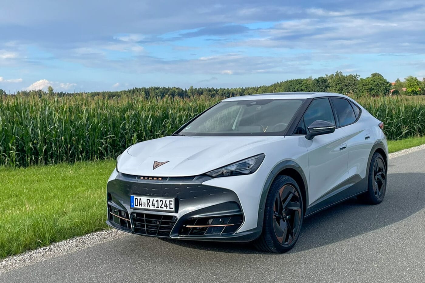 cupra tavascan fahrbericht robin engelhardt 2025 11 cupra tavascan fahrbericht robin engelhardt 2025 11