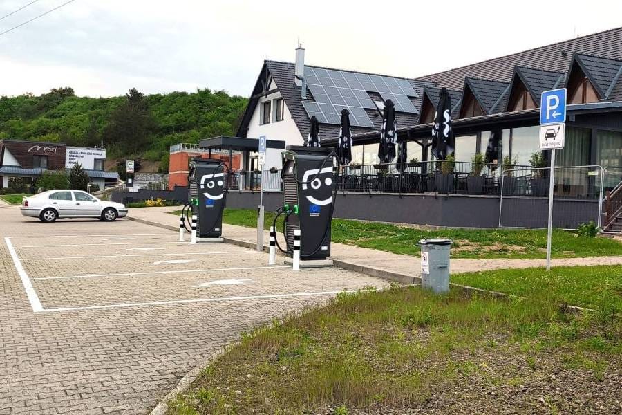 Greenway hpc charging station dc cross e