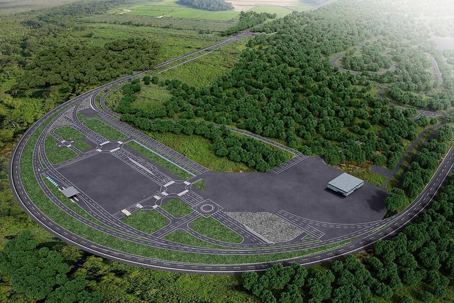 Isuzu test stretch autonomous driving electric buses trucks japan hokkaido