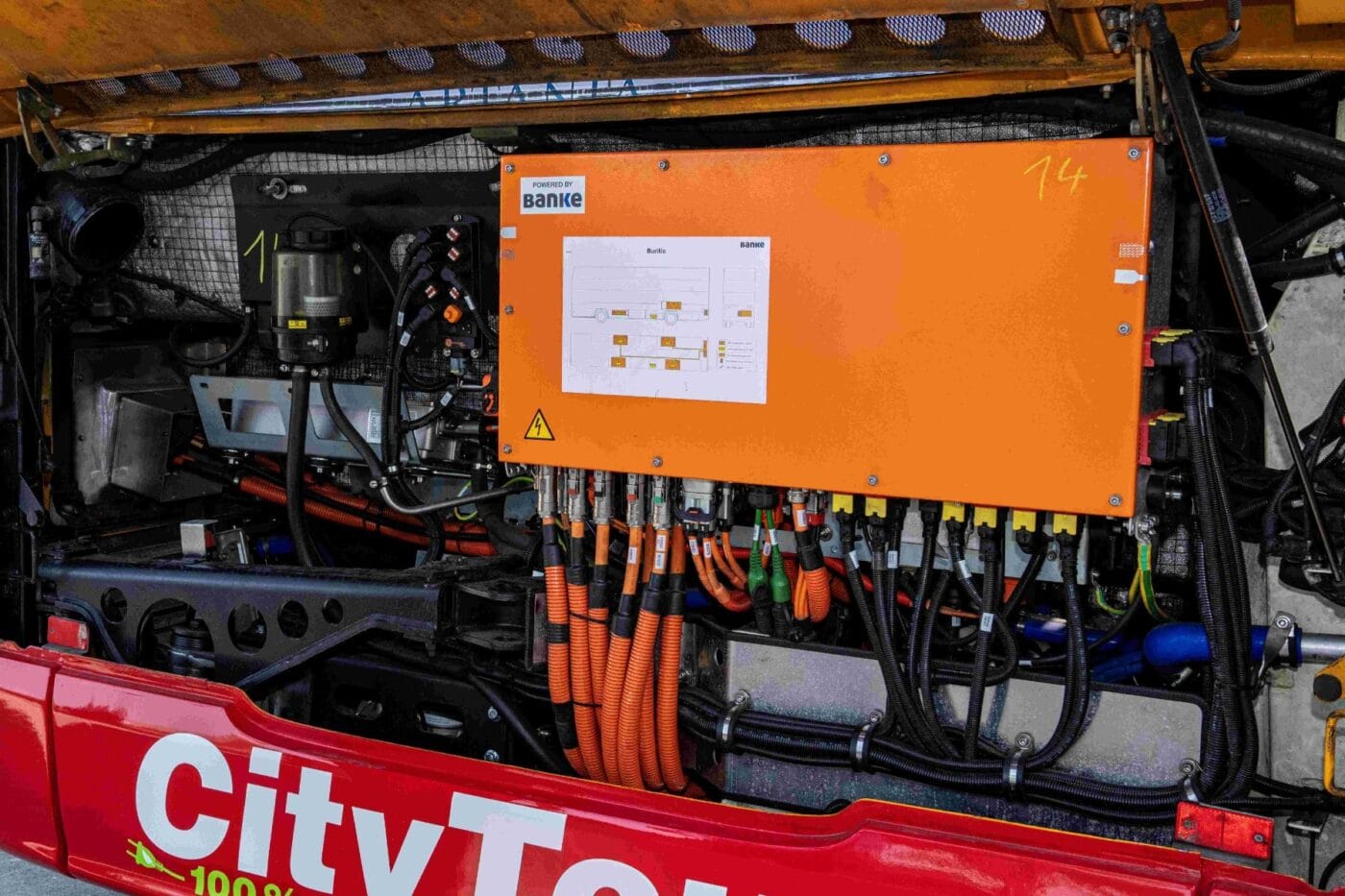 willms touristik elektrobus autobús eléctrico umruesting conversión 2025 02 min willms touristik elektrobus autobús eléctrico umruesting conversión 2025 02 min