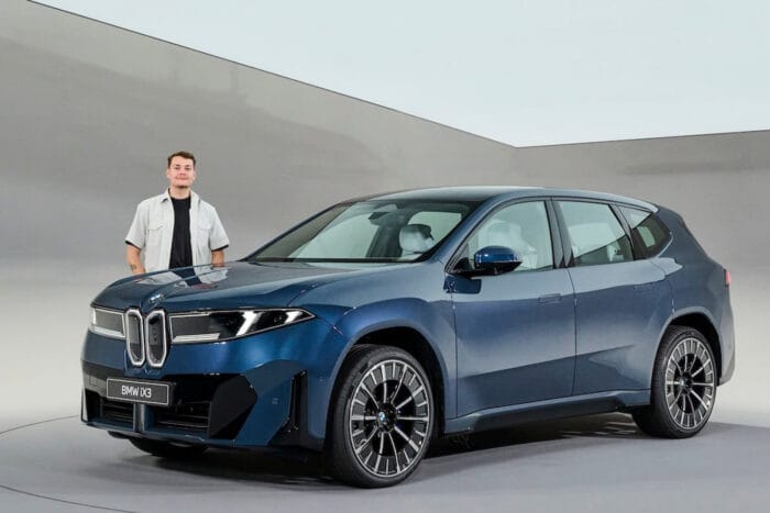 Bmw ix3 xdrive iaa elias holdenried