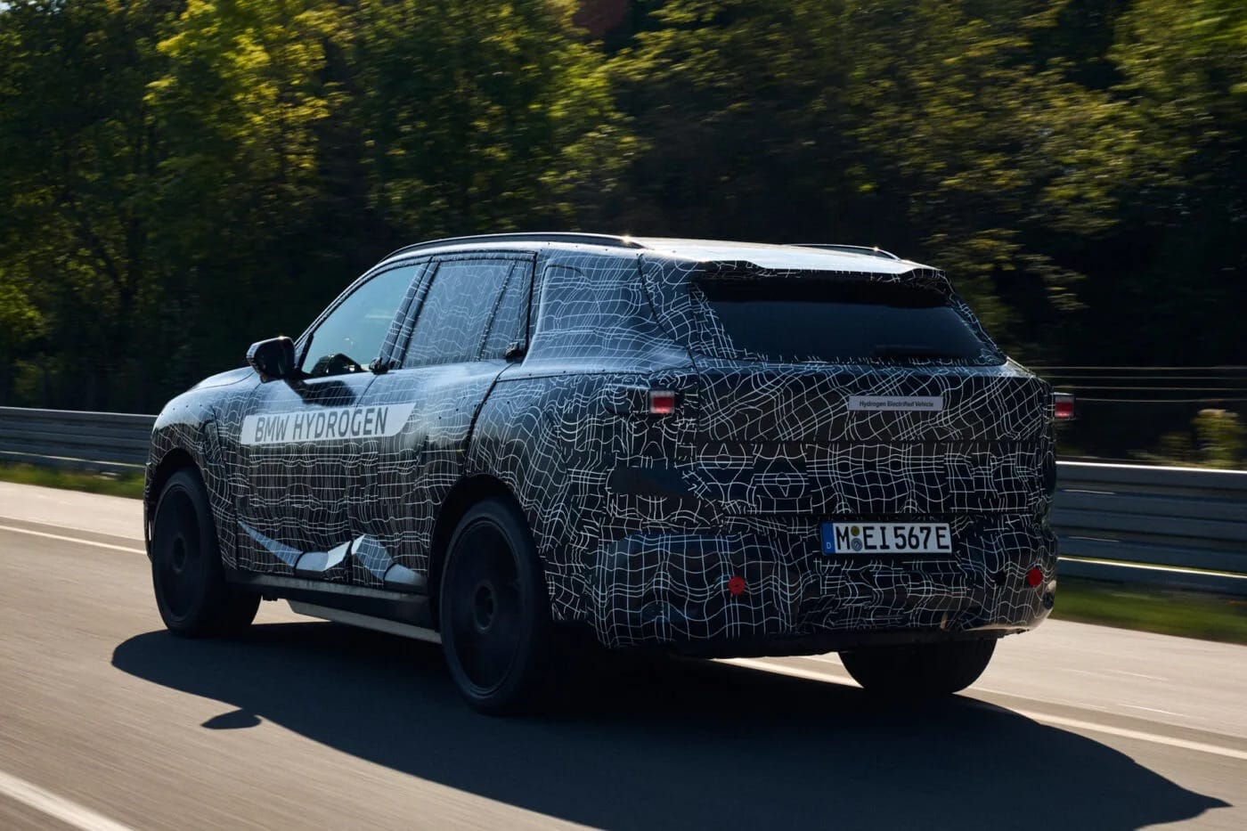 bmw x5 brennstoffzelle fcev prototyp 2025 3 1400x933 1 bmw x5 brennstoffzelle fcev prototyp 2025 3 1400x933 1