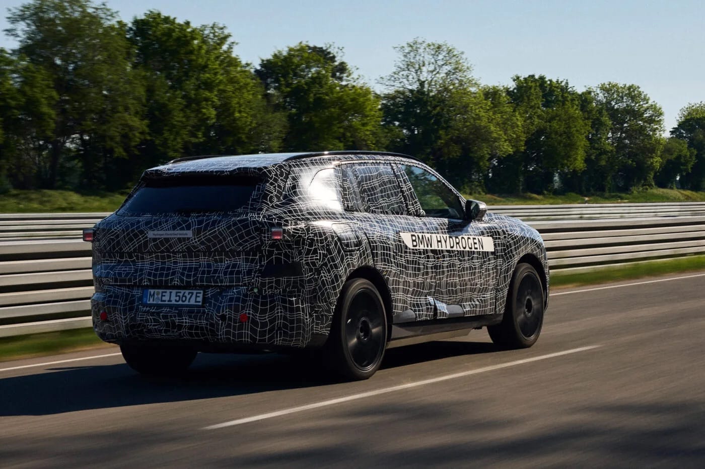 bmw x5 brennstoffzelle fcev prototyp 2025 4 1400x933 1 bmw x5 brennstoffzelle fcev prototyp 2025 4 1400x933 1