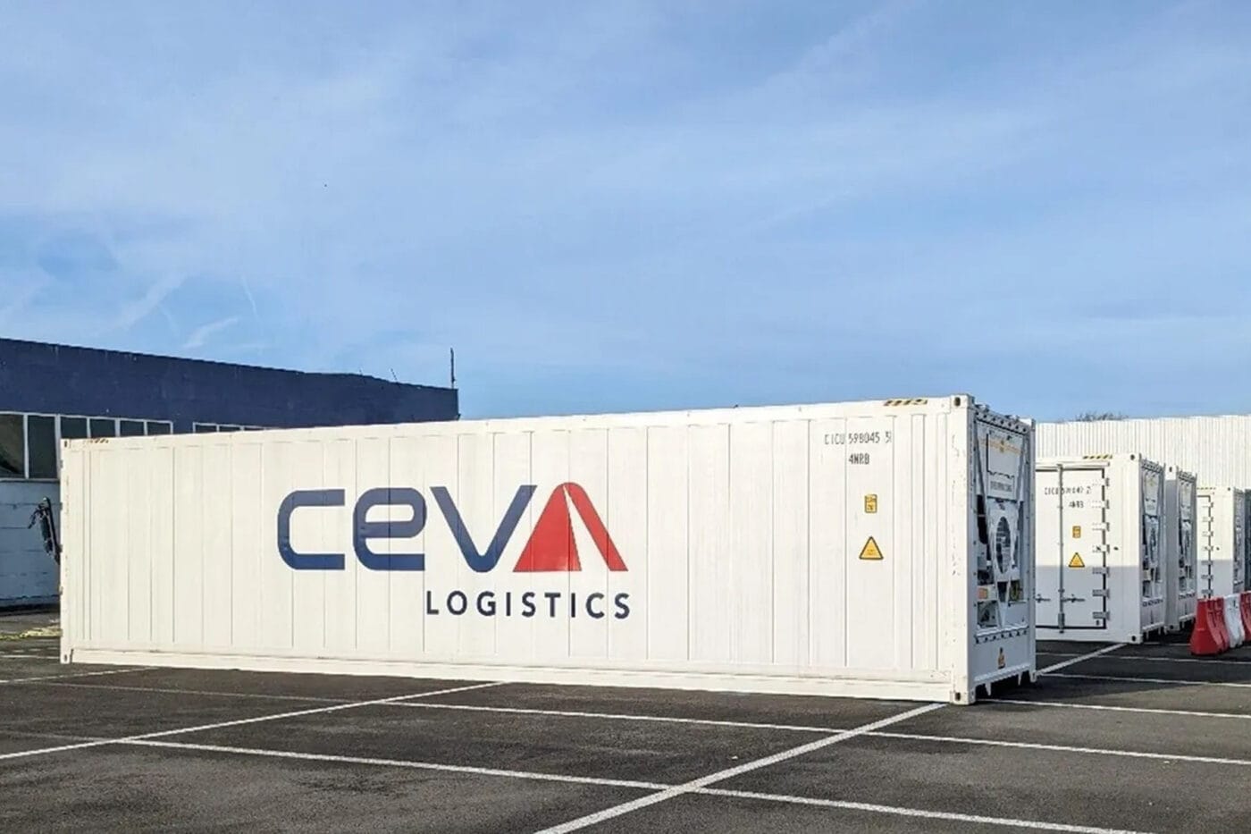 Centro logístico de baterías Ceva