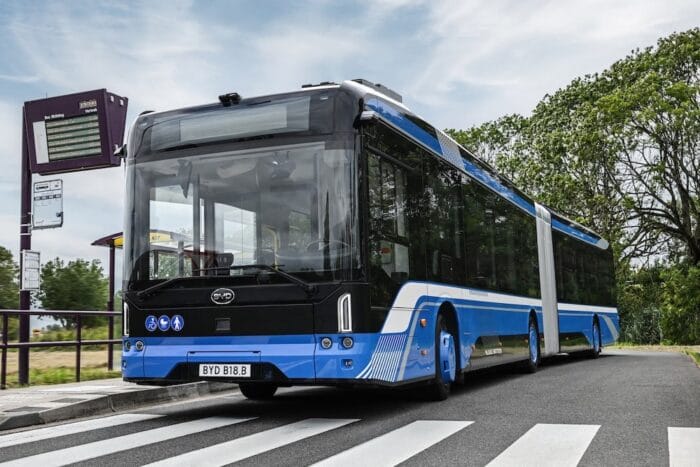 Byd ebus b18b elektrobus autobús eléctrico min