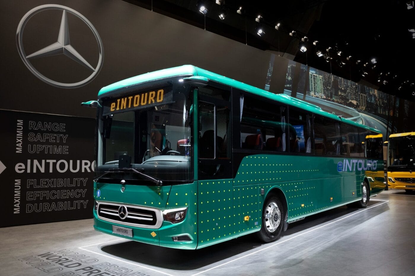 daimler buses mercedes benz eintouro elektrobus electric bus 2025 01 min Daimler buses mercedes benz eintouro elektrobus electric bus min