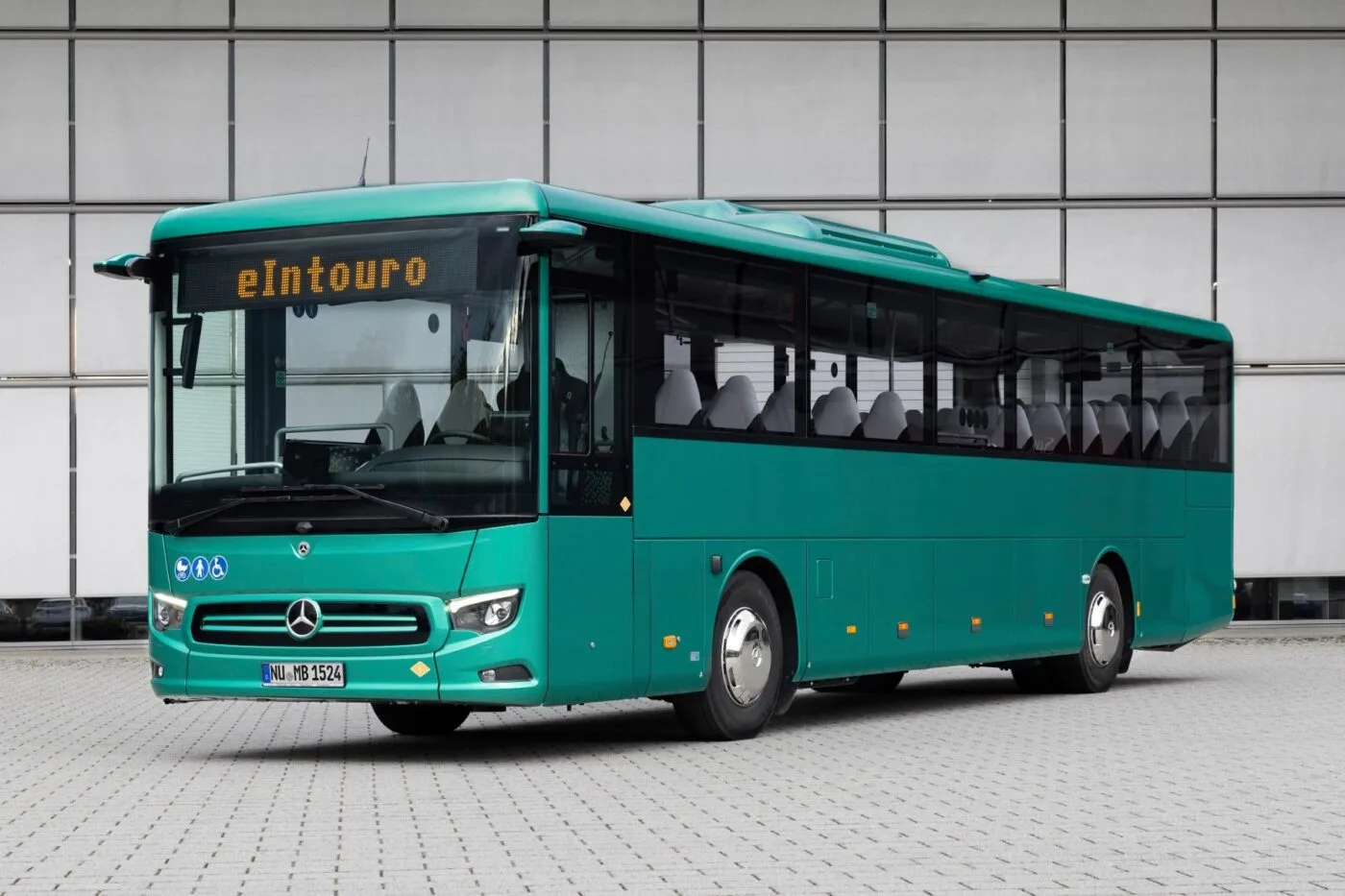Daimler buses mercedes benz eintouro elektrobus electric bus min