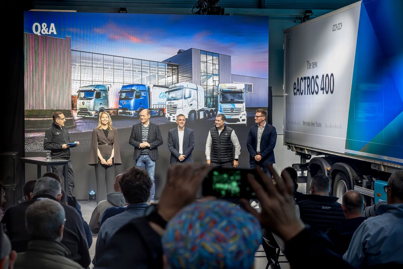 camión daimler mercedes benz eactros 400 e lkw camión eléctrico 2025 01 Daimler camión mercedes benz eactros e lkw camión eléctrico
