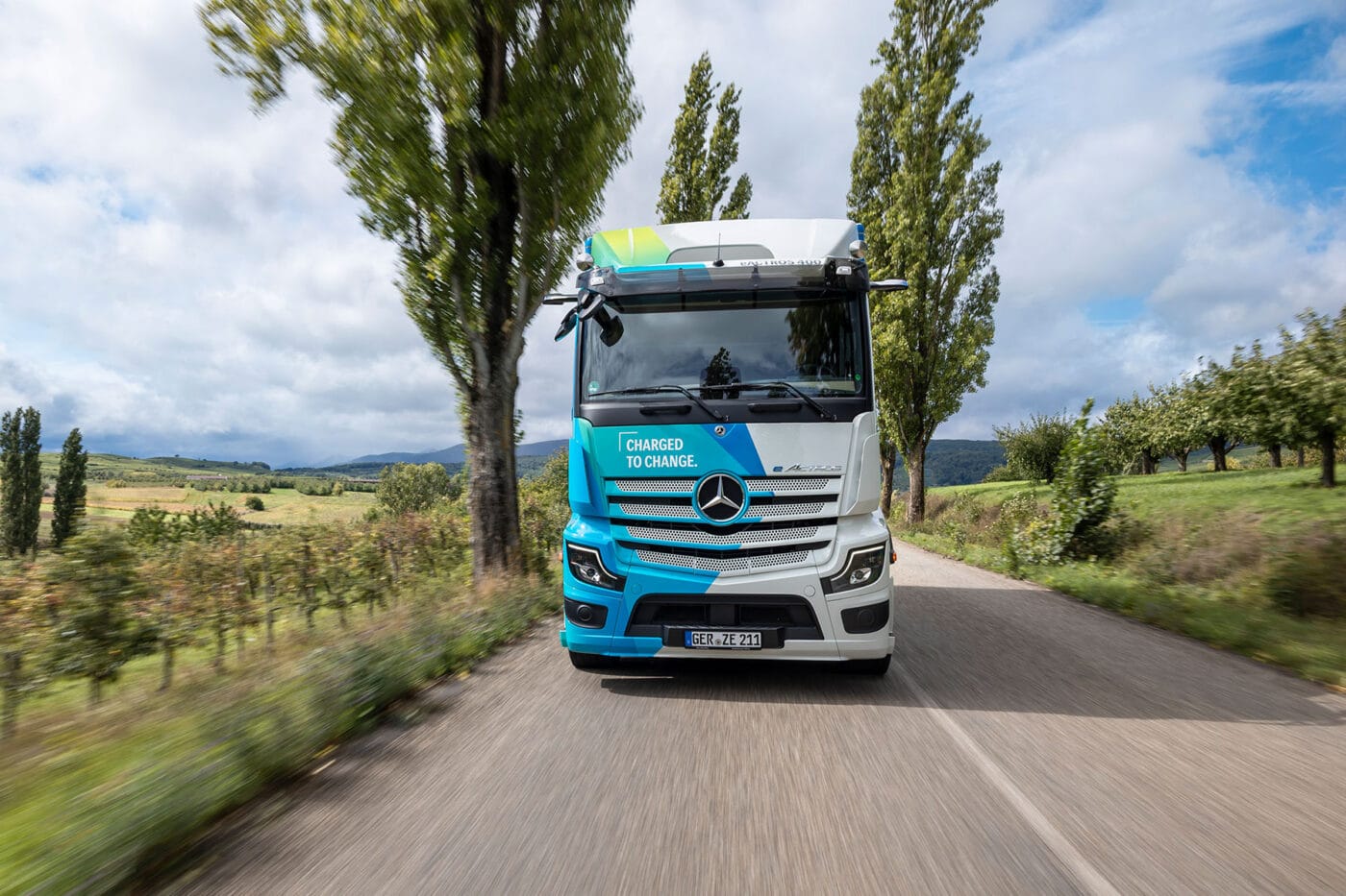daimler camión mercedes benz eactros 400 e lkw camión eléctrico 2025 11 Daimler camión mercedes benz eactros e lkw camión eléctrico