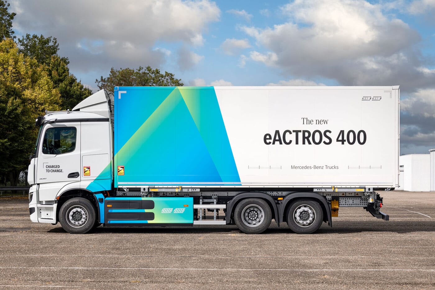 camión daimler mercedes benz eactros 400 e lkw camión eléctrico 2025 13 Daimler camión mercedes benz eactros e lkw camión eléctrico