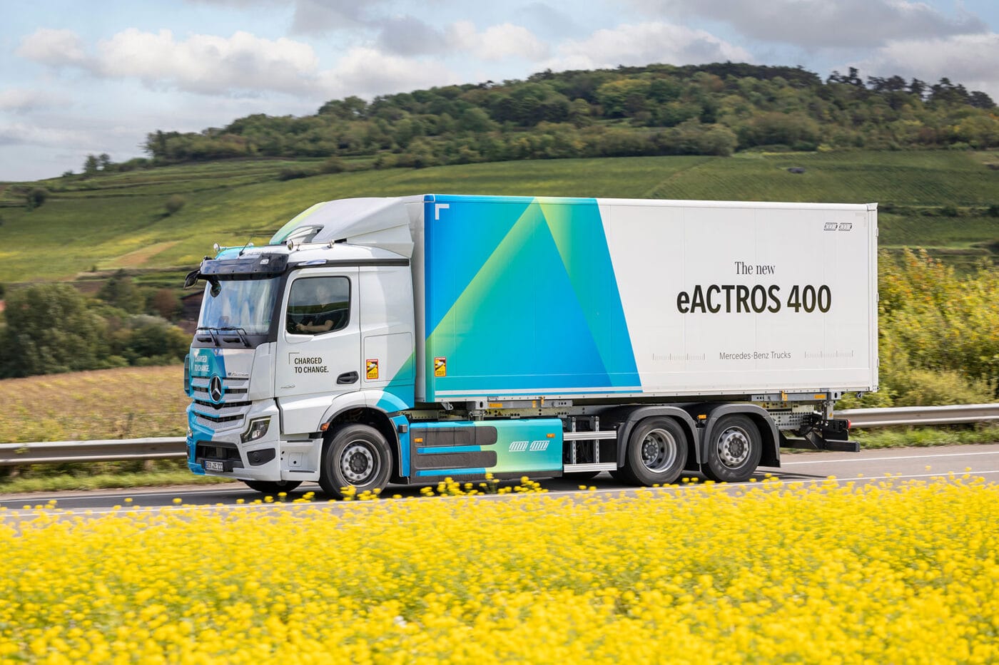 daimler camión mercedes benz eactros 400 e lkw camión eléctrico 2025 16 Daimler camión mercedes benz eactros e lkw camión eléctrico