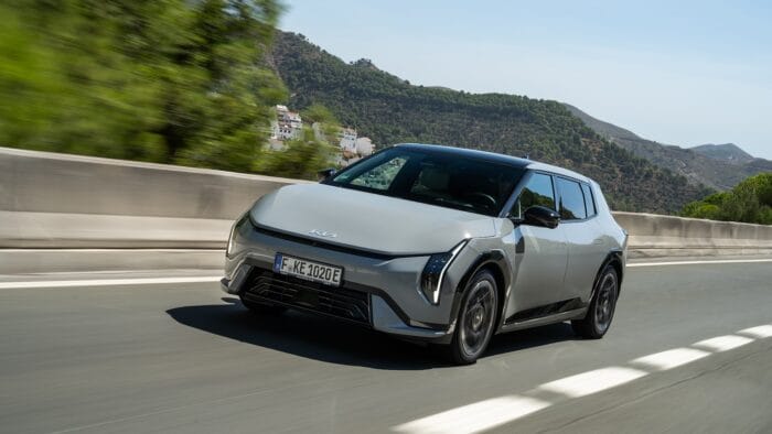 Kia ev4 gt line gris lobo dynamic digital