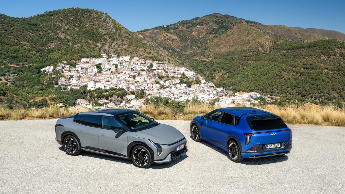 kia ev4 packshot hatchback fastback digital 1920x1080 001 Kia ev4 packshot hatchback fastback digital