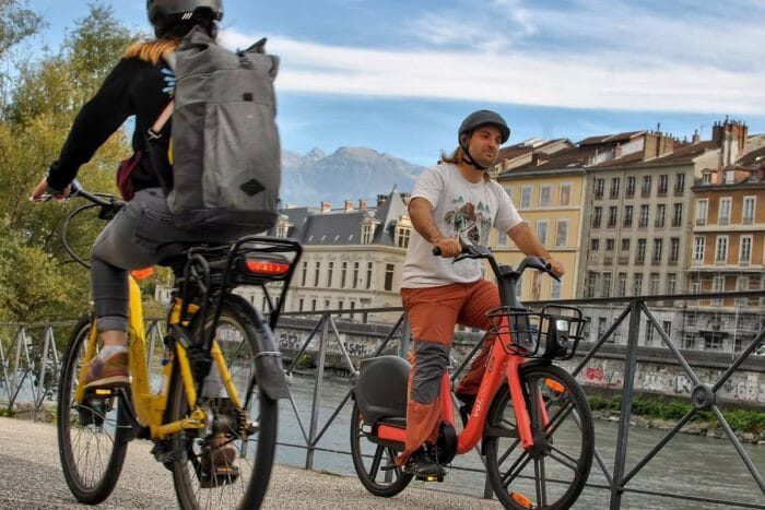 Voi technologies e bike paris