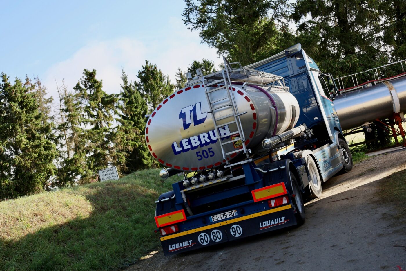 Daimler truck transports lebrun electric trucks eactros winery