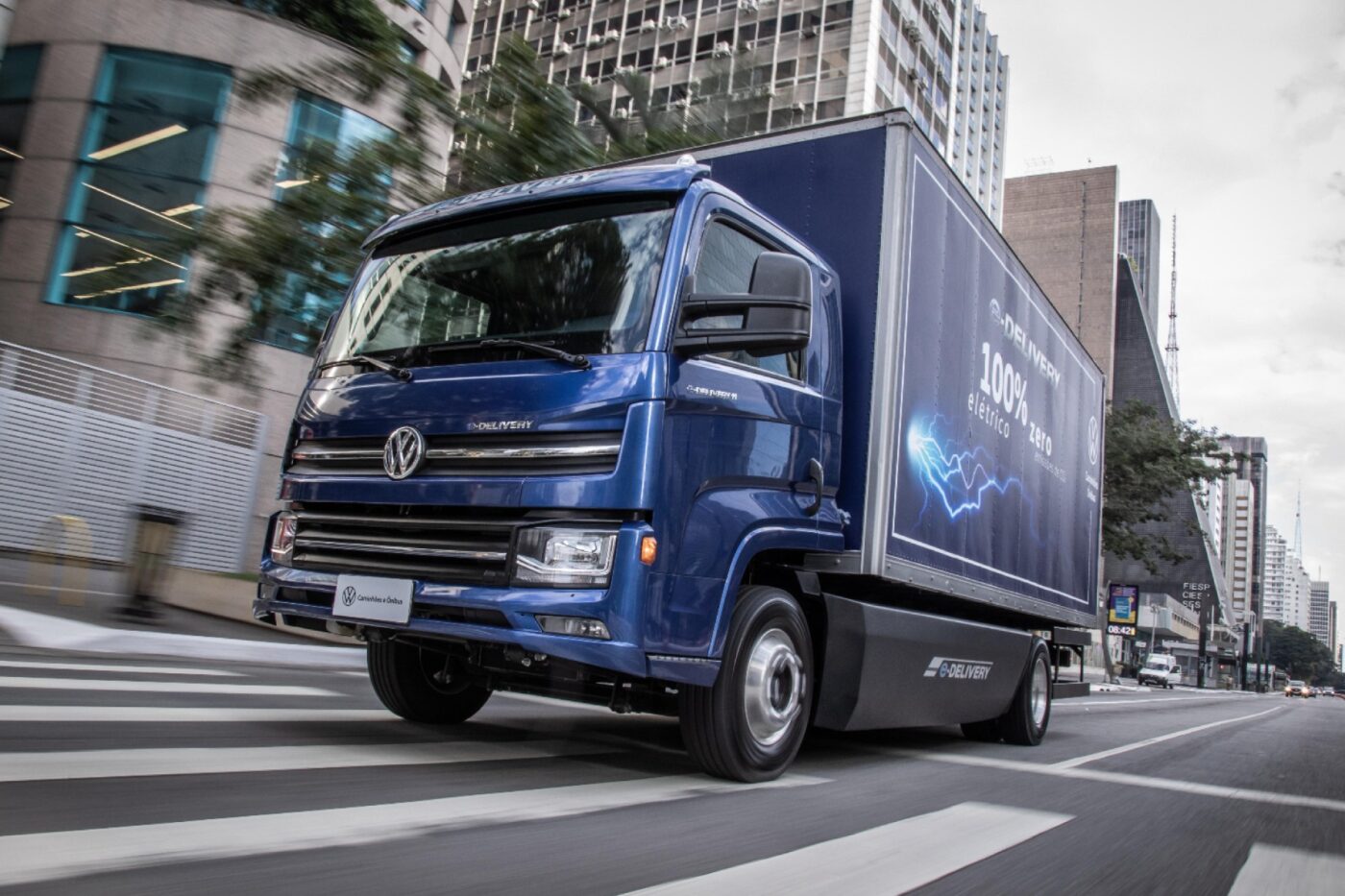 E dutra corredor brasil volkswagen traton recortado