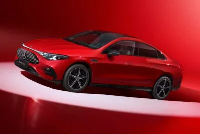 Mercedes cla l versión larga china