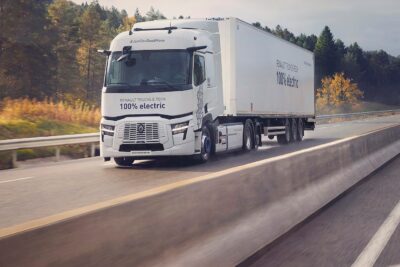 Renault trucks e tech t e lkw electric truck hintergrund background min