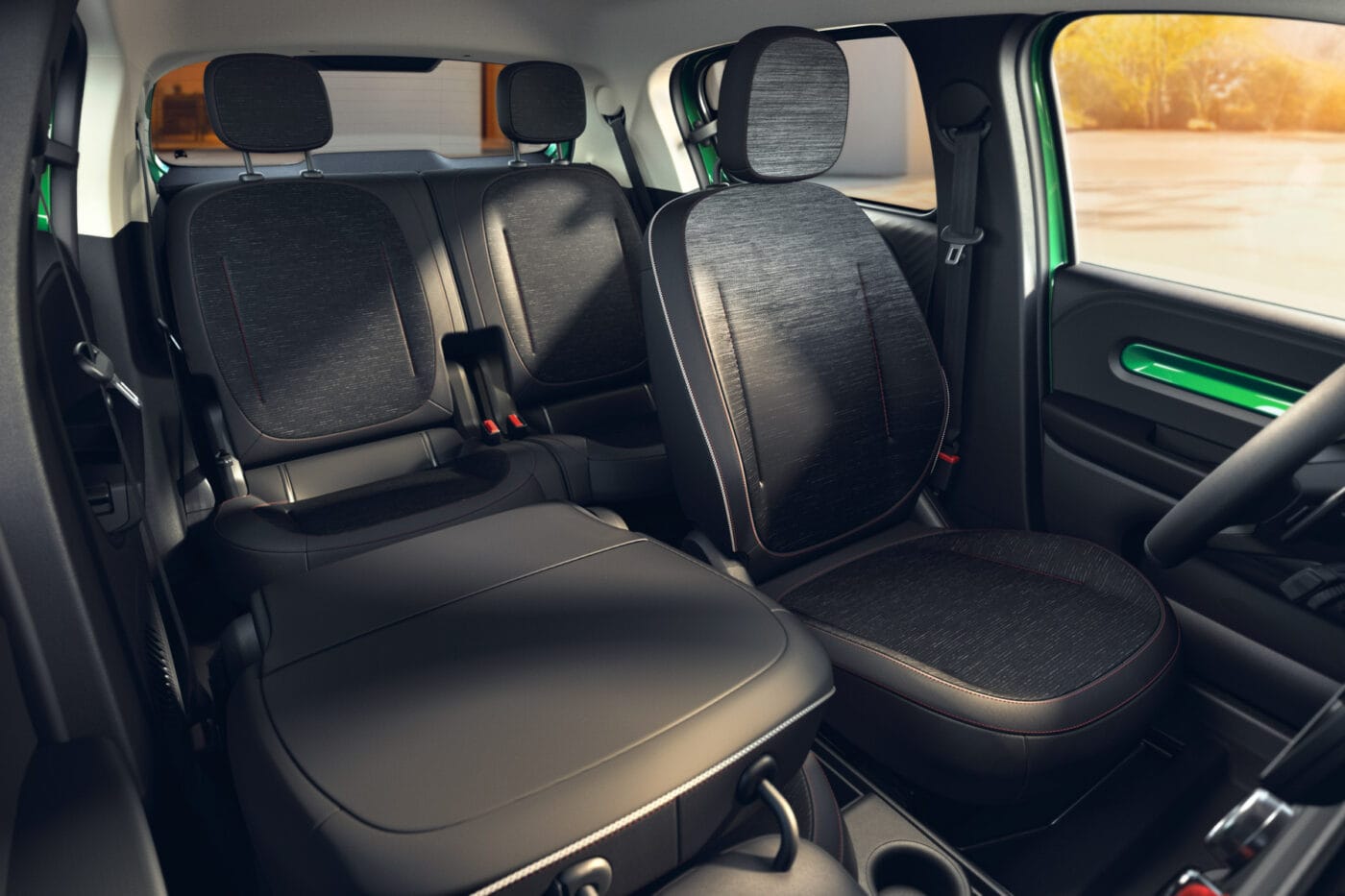 renault twingo e tech electric premiere 2025 04 Renault twingo e tech electric premiere